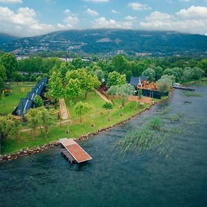 Kurtkoey Park Bungalov Evleri